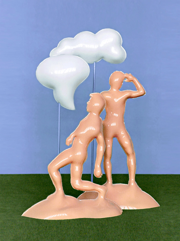 De kunstenaar 2 maal als pop, gemaakt uit pet plastic, met tekstballon en gedachtenwolk. 25 cm hoog.